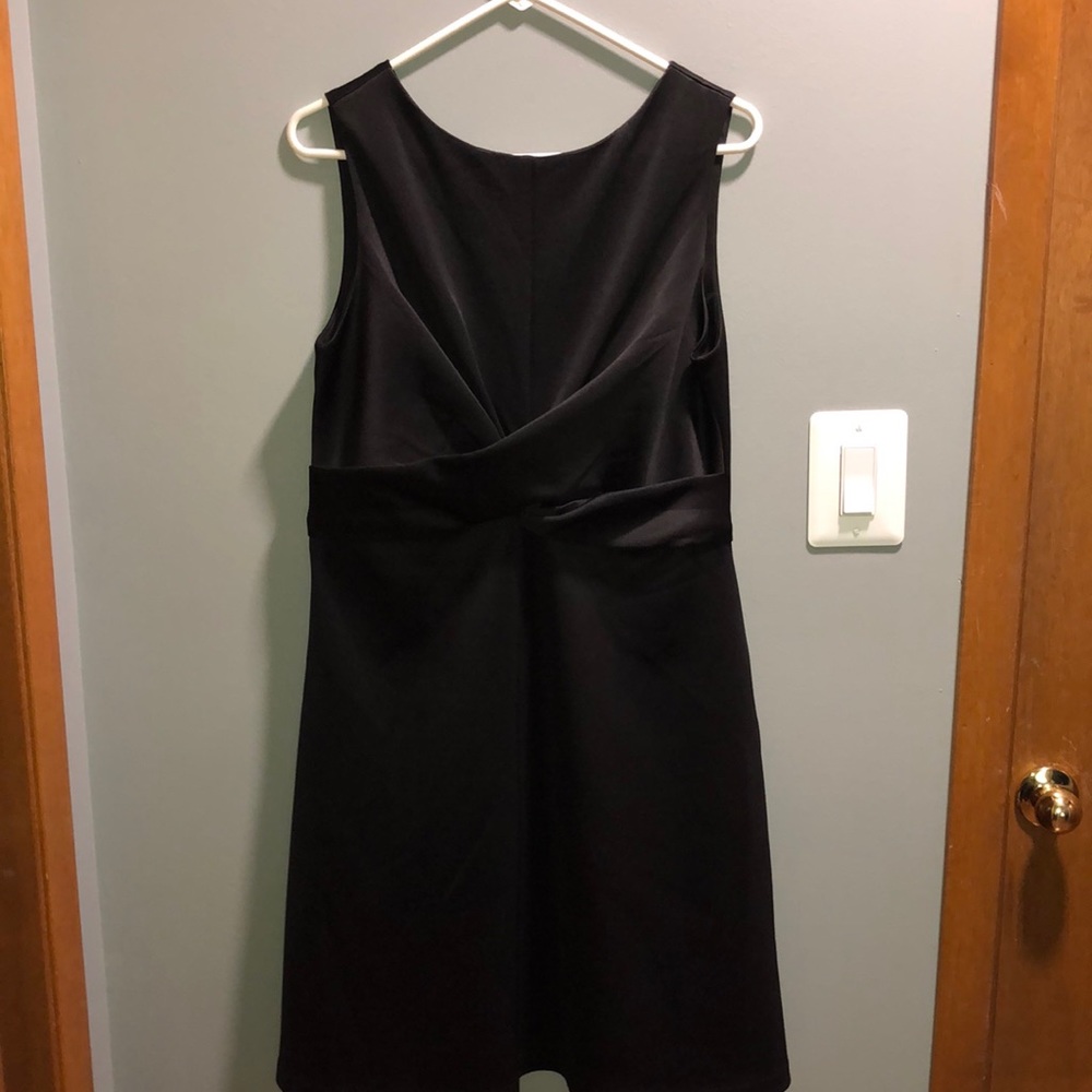 BRAND NEW WOMANS DRESS SIZE 14! NWOT! GORGEOUS IN PERSON!